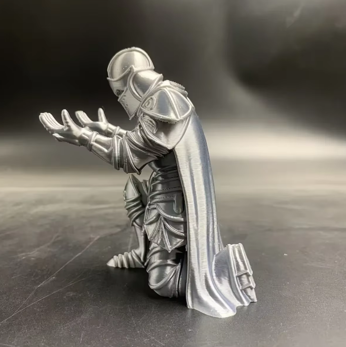 Atlas Pen Holder · Warden